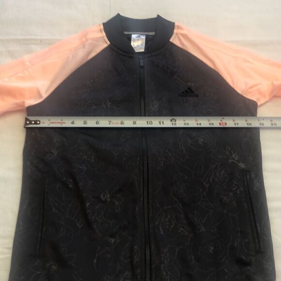Adidas women’s embossed print light jacket. Full zip climate jacket - Picture 11 of 12